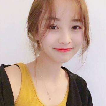 魔法学校小巫婆手游下载